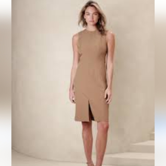 Banana Republic Basic Knee-Length Sheath Dress NWT Size 10P